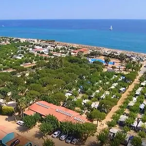 albatross-mobile-homes-on-camping-el-pla-de-mar.catalonia-hotels.com/